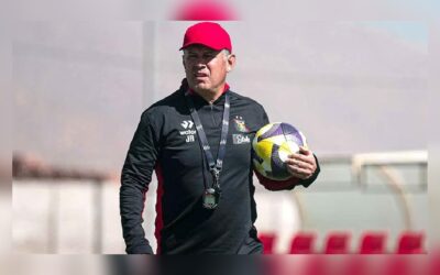 Juan Reynoso deja la dirección técnica de Melgar tras mala racha en el Apertura
