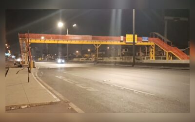 Accident in Surco TODAY: Two Injured After Collision Between Motorcycle and Pickup Truck